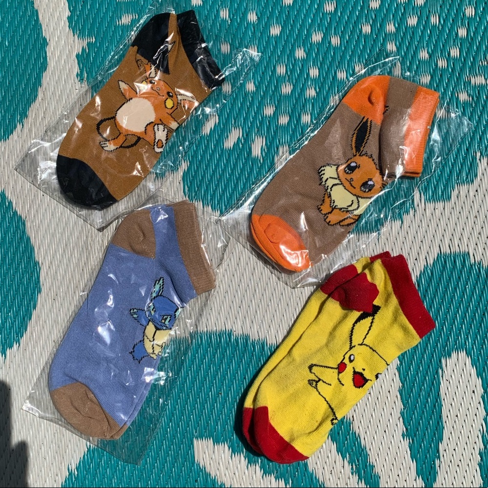 POKÉMON ANKLE SOCKS